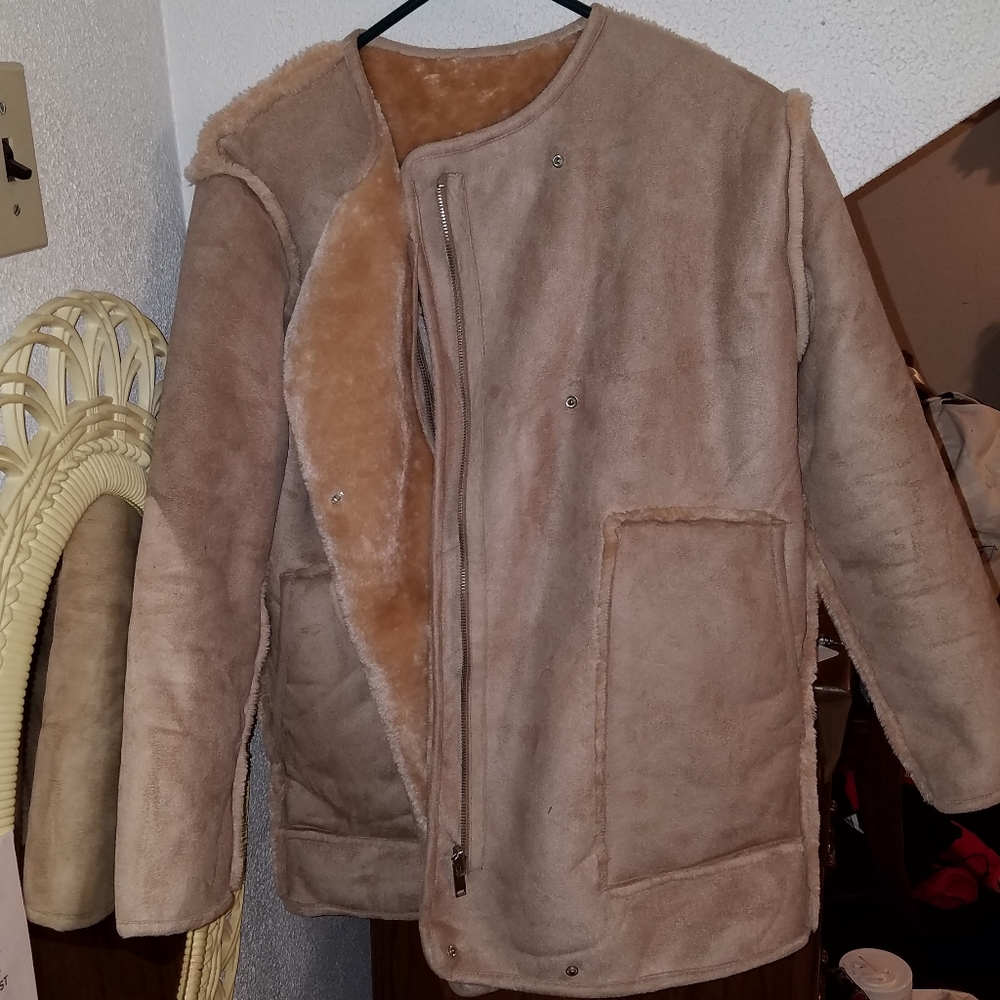 Fur lined coat/jacket - Picture 2 of 2